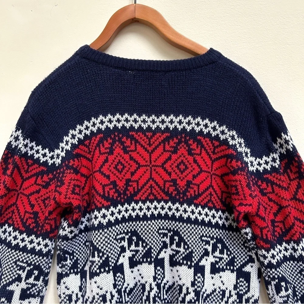 Vintage Fair Isle Nordic Unisex Reindeer Snowflake Christmas Sweater, Size M